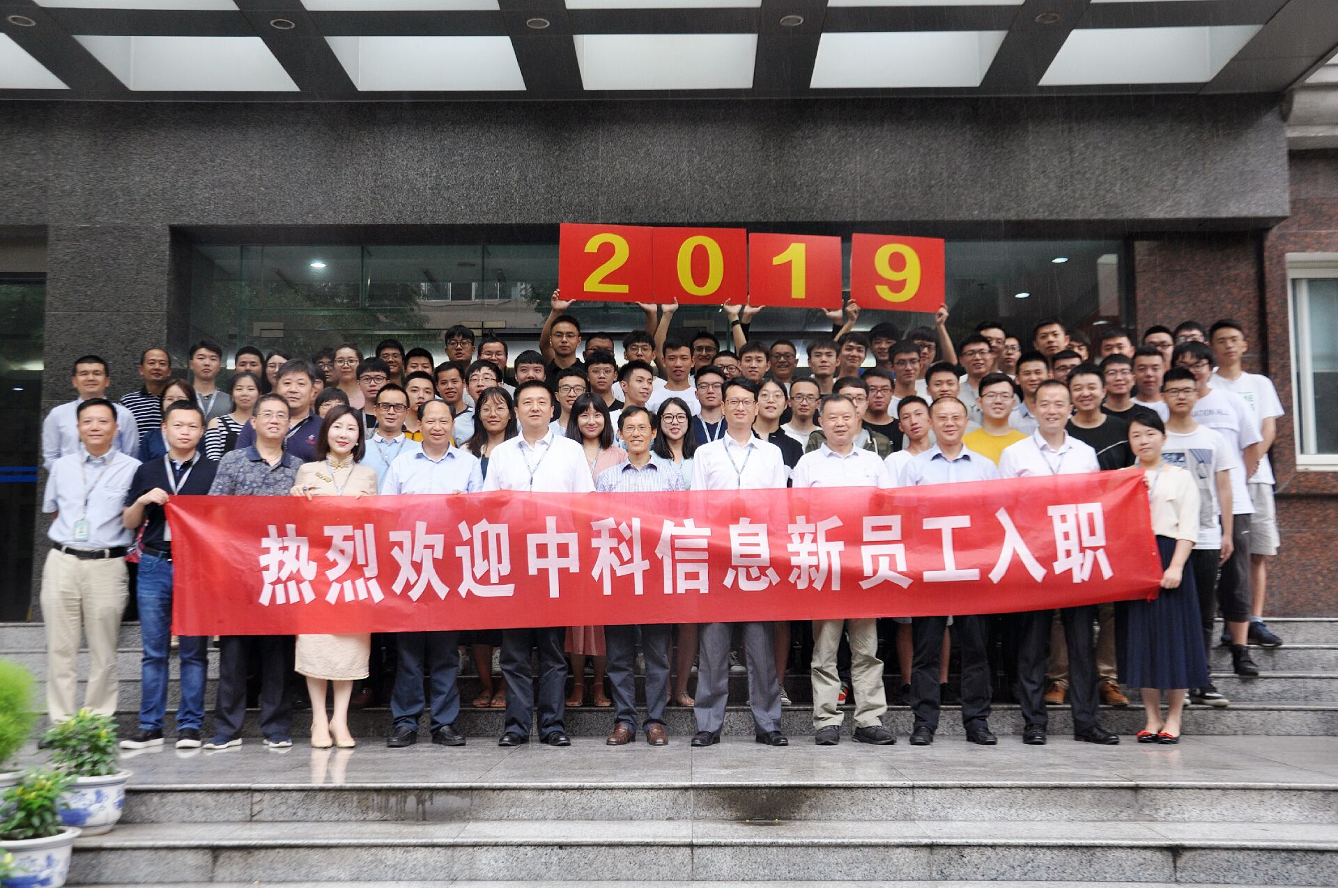 1626768508196906.jpg 091649387sr7.jpg